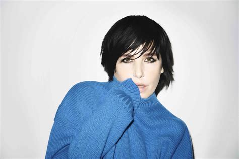 Sharleen Spiteri's daughter Misty, 19, stars in new Texas video.